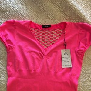 Hot Pink Short Sleeve Top. Icon Apparel. O/S. Stretchy